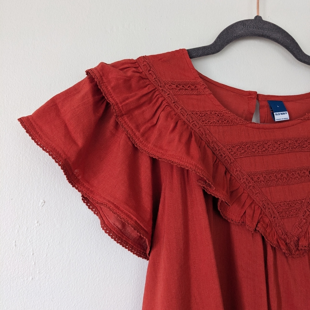Old Navy Ruffle Neck Top - Picture 4 of 9